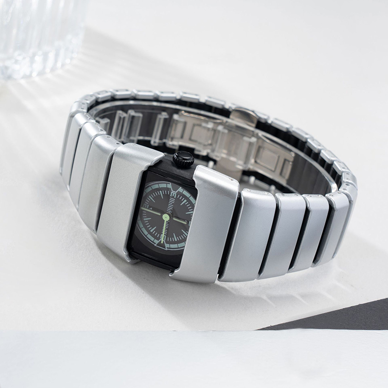 Smartwatch Trending Watches For Men - UTHAI 펑크 스타일 남성용 시계 패션